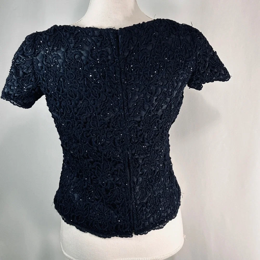 Carmen Marc Valvo Black Beaded Lace Evening Top Short Sleeve Scoop Neck Size 4 - Picture 6 of 10